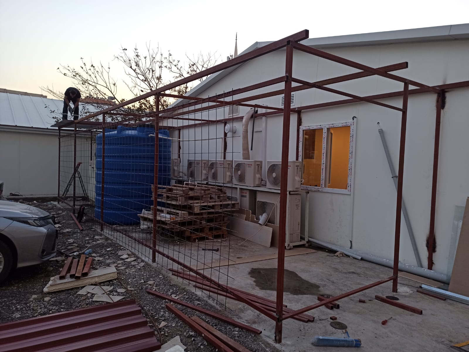 Okul ve Park &Ccedil;elik &Ccedil;atı Kapama Projesi - G&ouml;rsel 20
