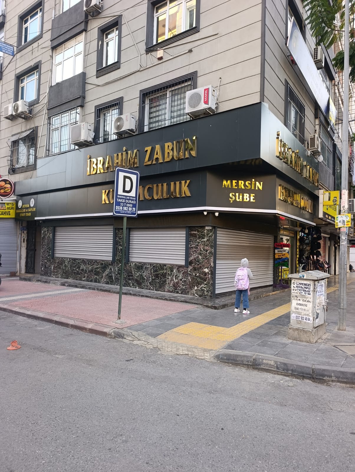 Ticari Plaza Kompozit Cephe Kaplama - G&ouml;rsel 4